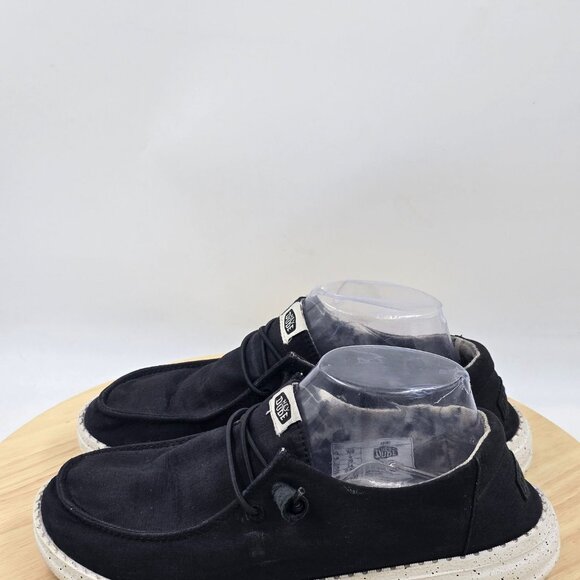 Hey Dude Womens Wendy Slip On Loafers Comfort Shoes Black Size 8 - Picture 2 of 8
